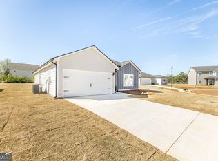302 Georgian Walk, Byron, GA 31008
