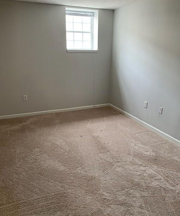 1st image of 5169 Twin Falls Dr