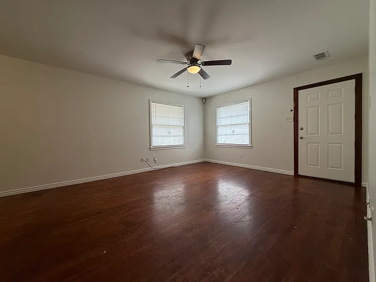3205 Elva Ave — Photo 6
