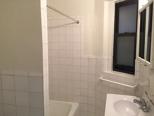 Rented by GPA Realty | media 31