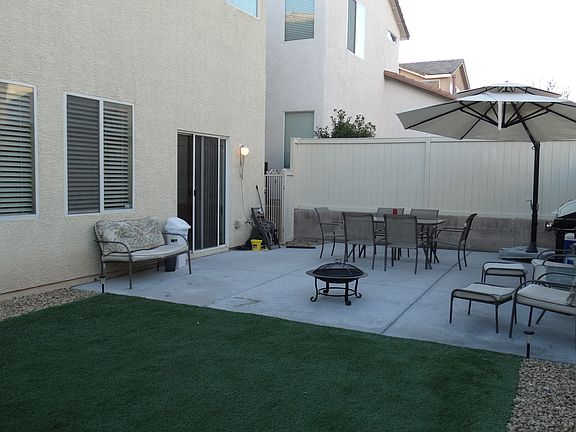Great Backyard space! 