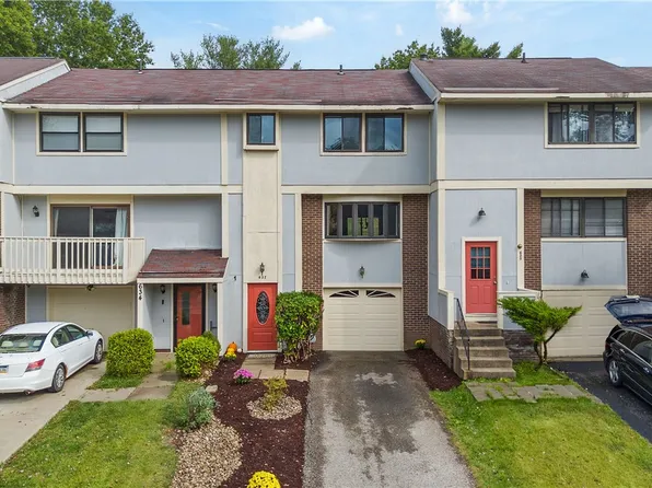 632 Deer Watch Rd, Bridgeville, PA 15017