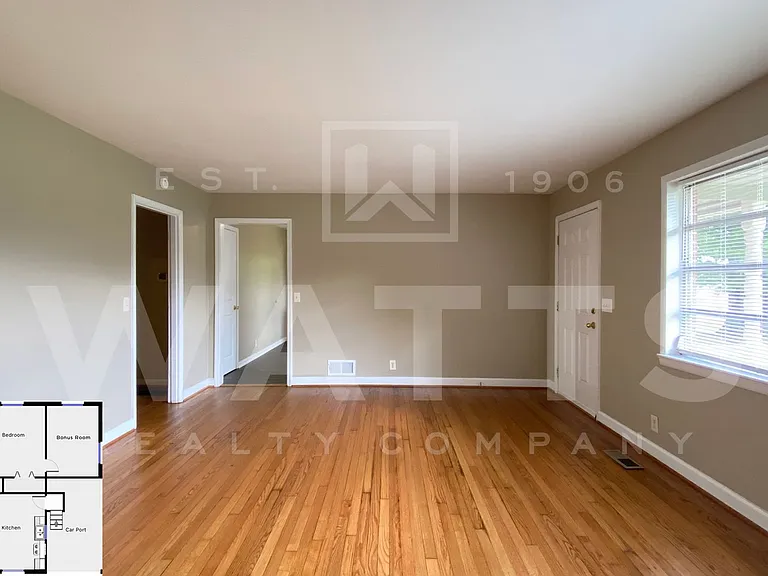 4205 & 4207 Silver Lake Rd — Photo 9