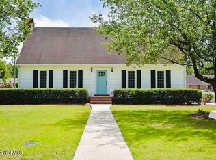 112 Tartan Rd, Lumberton, NC 28358
