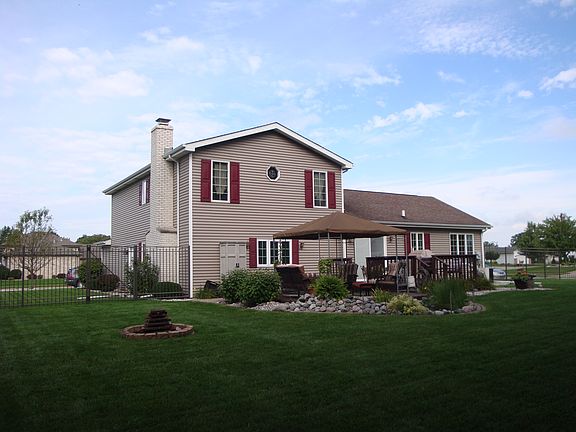 2nd image of 8721 Primrose Dr