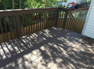696 Graftons Mill Ln, Lexington, KY 40509