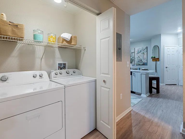 In-Home Full Size Washer & Dryer