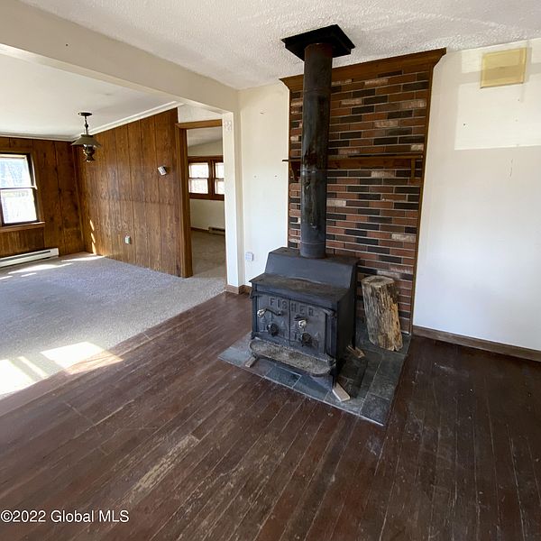 3rd image of 18-22 Knob Hill Road