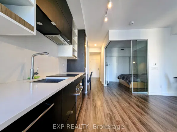 20 Edward St, Toronto, ON