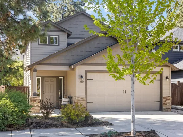 19761 Hollygrape St, Bend, OR 97702