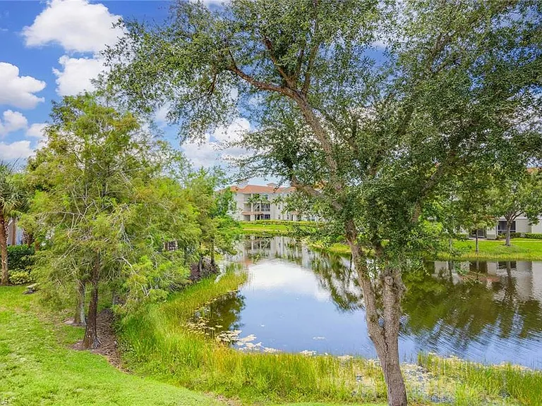 23500 Walden Center Dr #206 — Photo 47