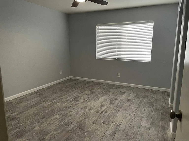 32808 Caserta Dr — Photo 9