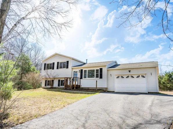 4906 Voice Rd, Kingsley, MI 49649