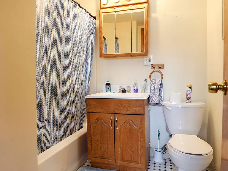 346 Faneuil St #2 — Photo 9