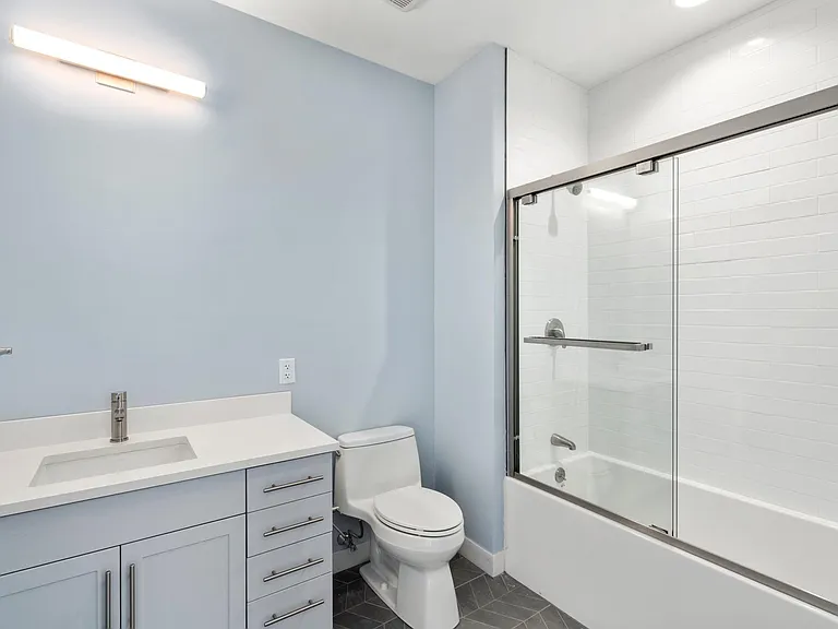 134 Babcock St #302 — Photo 2