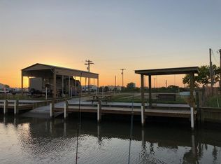 365 County Road 201 Carancahua Blvd, Bay City, TX 77414