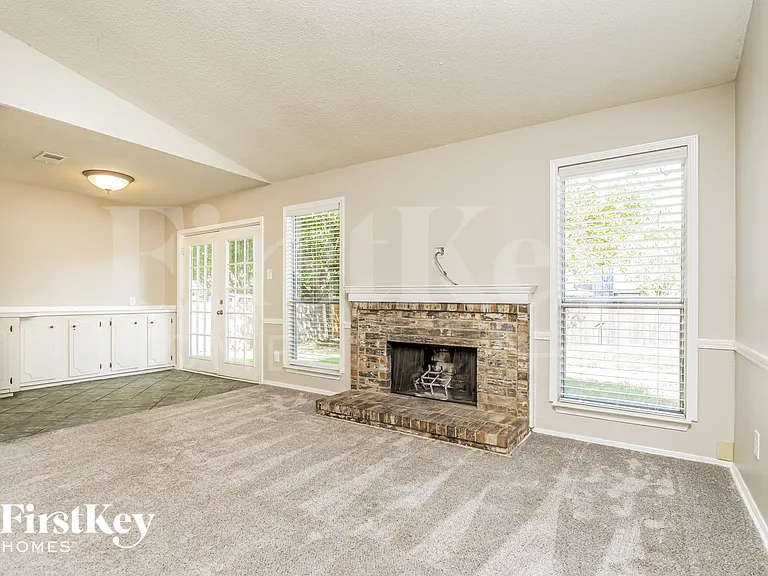 234 Rockwall Pkwy — Photo 4