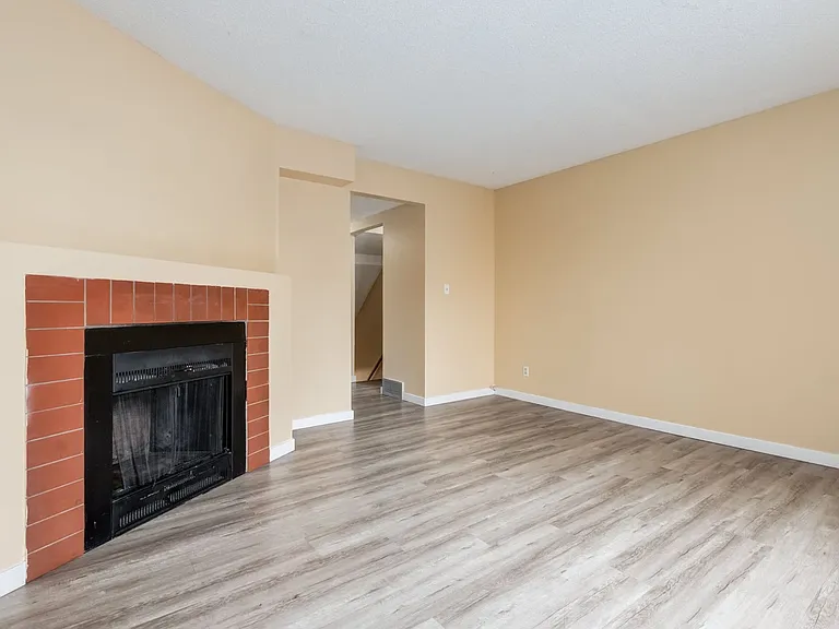 550 Rundlehorn Cir NE — Photo 29