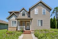 South St-S1507-001.jpg