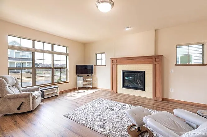 4208 Thrasher St — Photo 8