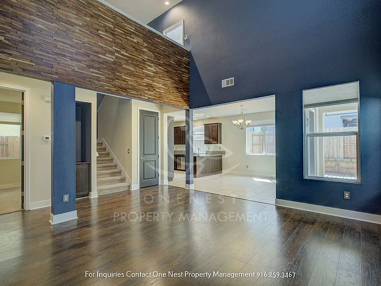 310 Clover Meadows Cir — Photo 4