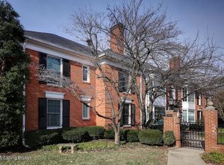 3829 Washington Sq APT 2, Saint Matthews, KY 40207