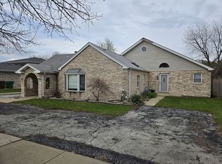 16621 84th Ave, Tinley Park, IL 60477