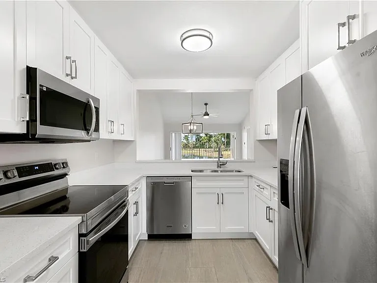 520 Augusta Blvd #B204 — Photo 8