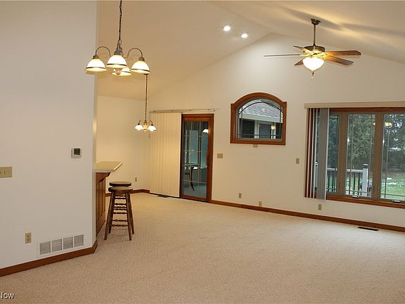5th image of 4553 Deer Creek Dr