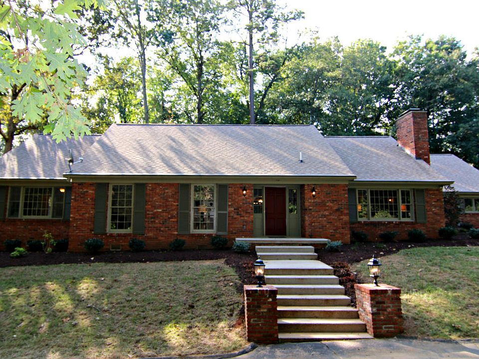 1st image of 7324 Rotherwood Dr