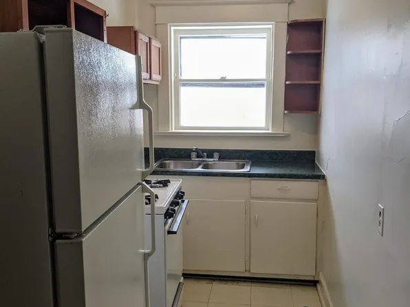 1382 S. First St