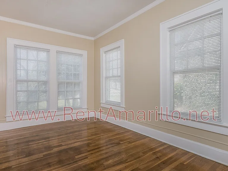 2047 S Hughes St — Photo 5