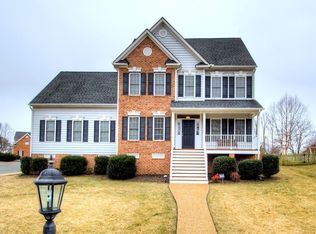 11142 Carrington Green Dr, Glen Allen, VA 23060