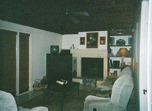 3rd image of 4801 Oxen Ct