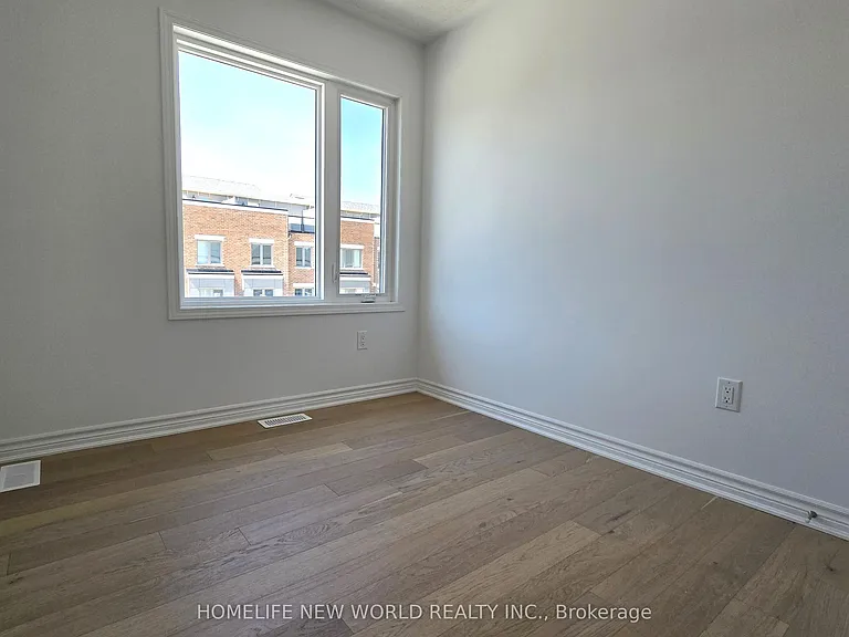 109 Avani Ave — Photo 10