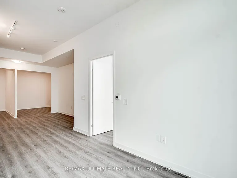 138 Downes St #5908 — Photo 16