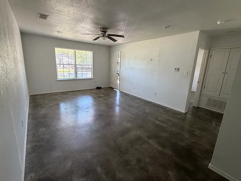 708 Seven Oaks Rd #712 — Photo 5