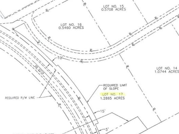 122 Glade View Dr #17, Berlin, PA 15530