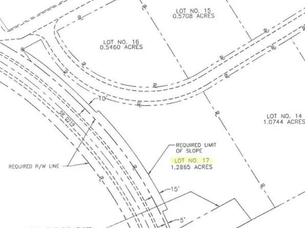 122 Glade View Dr #17, Berlin, PA 15530