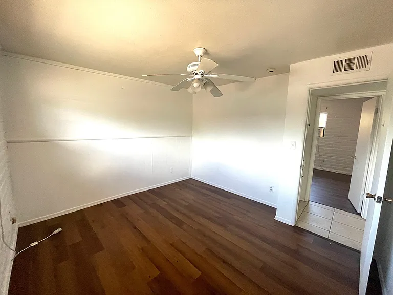 4110 E Glenn St — Photo 9