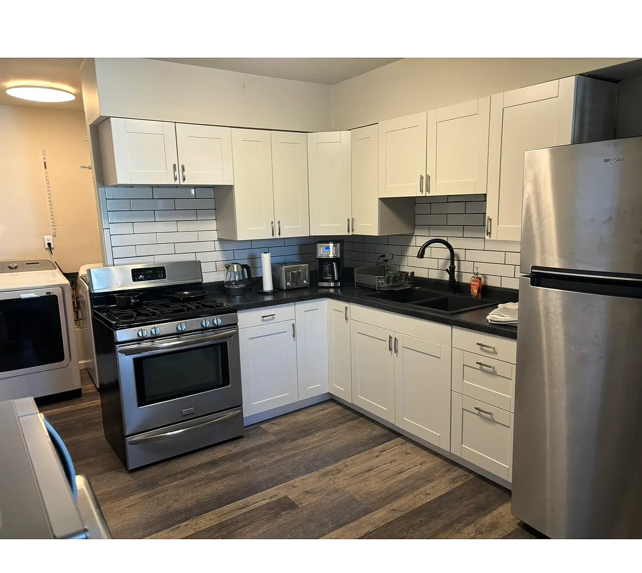 3 bed, 1044 sqft, $1,750 — Photo 4