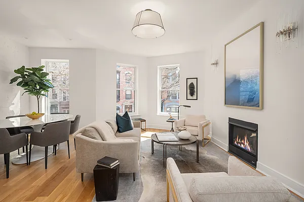 Sold by Douglas Elliman | media 14