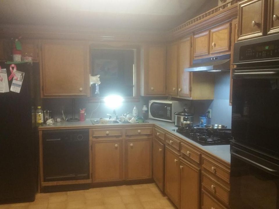1st image of 305 W Saint Mary St