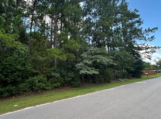 5 Sesame St, Wewahitchka, FL 32465