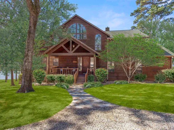 1940 Charlya Dr, Scroggins, TX 75480