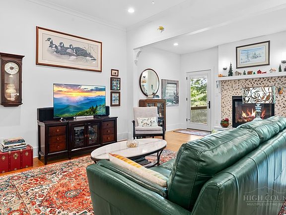 5th image of 142 Highland Cove