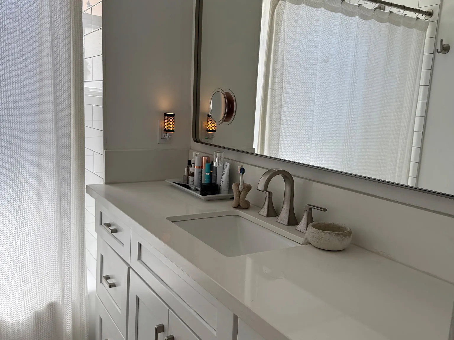 2 bed, 1093 sqft, $5,200 — Photo 4