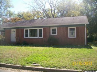 103 Magnolia Ln, Scottsboro, AL 35768