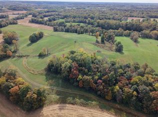 Reinhart Rd, Loogootee, IN 47553