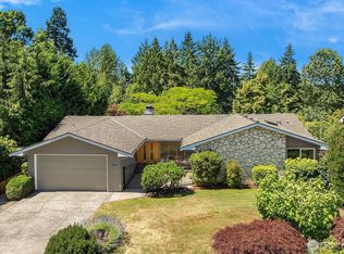 1823 121st Ave SE, Bellevue, WA 98005